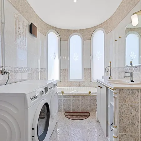 Beautiful In Torreblanca *