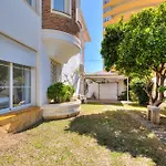 Feriehus Beautiful In Torreblanca *