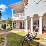 Feriehus Beautiful In Torreblanca *