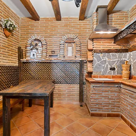 Pensamiento - Grande In Torreblanca * Fuengirola