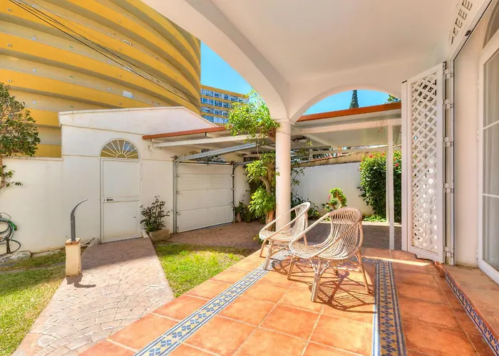 Beautiful In Torreblanca 丰希罗拉